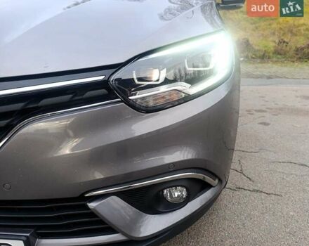 Сірий Рено Сценік, об'ємом двигуна 1.75 л та пробігом 230 тис. км за 16500 $, фото 27 на Automoto.ua