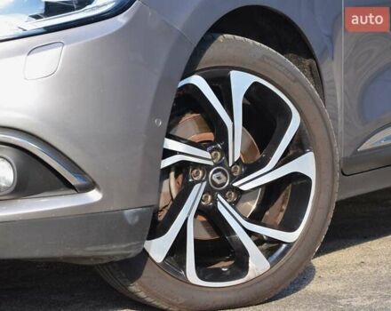 Серый Рено Сценик, объемом двигателя 1.33 л и пробегом 98 тыс. км за 17999 $, фото 11 на Automoto.ua