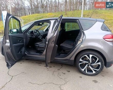 Сірий Рено Сценік, об'ємом двигуна 1.75 л та пробігом 230 тис. км за 16500 $, фото 30 на Automoto.ua