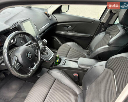 Рено Сценик 2019 в Киеве на Automoto.ua Серый Рено Сценик, объемом двигателя 1.33 л и пробегом 97 тыс. км за 16999 $, фото 15 на Automoto.ua