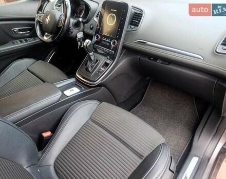 Сірий Рено Сценік, об'ємом двигуна 1.75 л та пробігом 230 тис. км за 16500 $, фото 48 на Automoto.ua