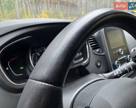 Рено Сценик 2019 в Житомире на Automoto.ua Серый Рено Сценик, объемом двигателя 1.75 л и пробегом 223 тыс. км за 14900 $, фото 20 на Automoto.ua