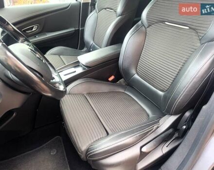 Сірий Рено Сценік, об'ємом двигуна 1.75 л та пробігом 230 тис. км за 16500 $, фото 51 на Automoto.ua