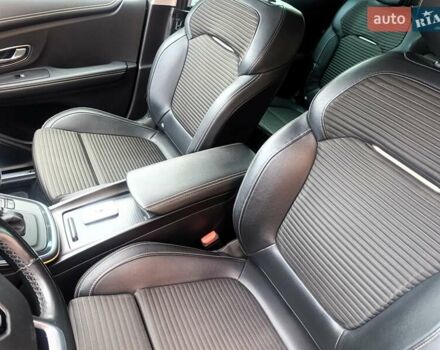 Сірий Рено Сценік, об'ємом двигуна 1.75 л та пробігом 230 тис. км за 16500 $, фото 52 на Automoto.ua