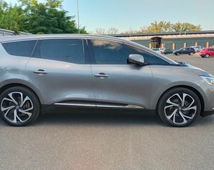 Серый Рено Сценик, объемом двигателя 1.8 л и пробегом 142 тыс. км за 17999 $, фото 1 на Automoto.ua