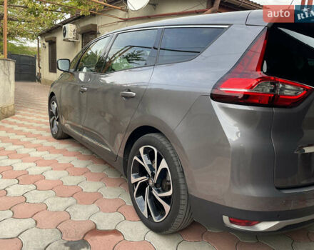 Серый Рено Сценик, объемом двигателя 1.75 л и пробегом 218 тыс. км за 15999 $, фото 5 на Automoto.ua