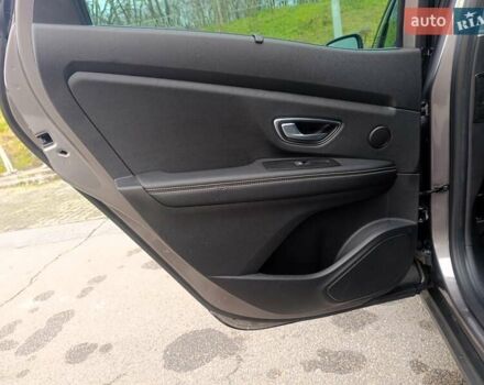 Сірий Рено Сценік, об'ємом двигуна 1.75 л та пробігом 230 тис. км за 16500 $, фото 104 на Automoto.ua