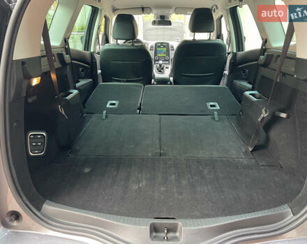 Серый Рено Сценик, объемом двигателя 1.75 л и пробегом 218 тыс. км за 15999 $, фото 21 на Automoto.ua