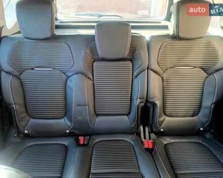 Сірий Рено Сценік, об'ємом двигуна 1.75 л та пробігом 230 тис. км за 16500 $, фото 61 на Automoto.ua