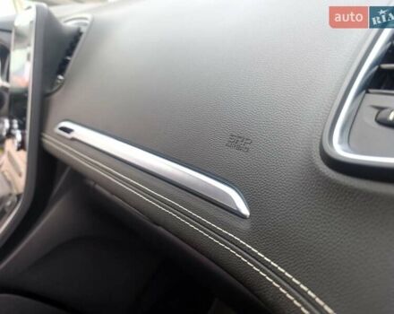 Сірий Рено Сценік, об'ємом двигуна 1.75 л та пробігом 230 тис. км за 16500 $, фото 88 на Automoto.ua