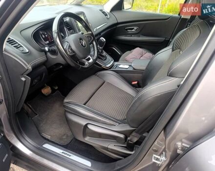Сірий Рено Сценік, об'ємом двигуна 1.75 л та пробігом 230 тис. км за 16500 $, фото 45 на Automoto.ua