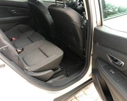 Сірий Рено Сценік, об'ємом двигуна 1.7 л та пробігом 129 тис. км за 9000 $, фото 16 на Automoto.ua