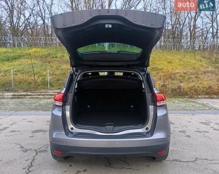 Сірий Рено Сценік, об'ємом двигуна 1.75 л та пробігом 230 тис. км за 16500 $, фото 25 на Automoto.ua