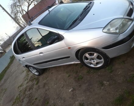 Серый Рено Сценик, объемом двигателя 1 л и пробегом 341 тыс. км за 2550 $, фото 3 на Automoto.ua