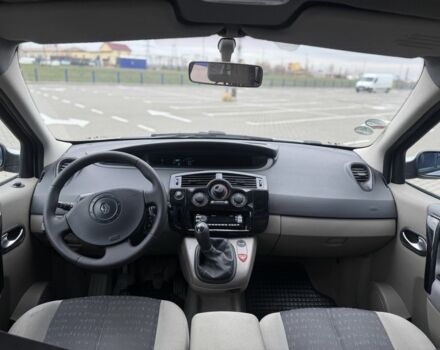 Сірий Рено Сценік, об'ємом двигуна 1.6 л та пробігом 202 тис. км за 4150 $, фото 3 на Automoto.ua