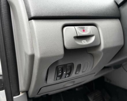 Сірий Рено Сценік, об'ємом двигуна 2 л та пробігом 250 тис. км за 4600 $, фото 17 на Automoto.ua