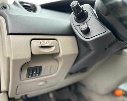 Серый Рено Сценик, объемом двигателя 1.5 л и пробегом 265 тыс. км за 5790 $, фото 21 на Automoto.ua