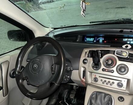 Серый Рено Сценик, объемом двигателя 1.5 л и пробегом 3 тыс. км за 4600 $, фото 5 на Automoto.ua