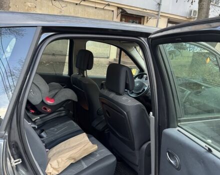 Серый Рено Сценик, объемом двигателя 1.6 л и пробегом 250 тыс. км за 3900 $, фото 4 на Automoto.ua