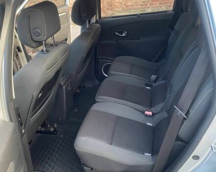 Рено Сценик 2009 в Чернигове на Automoto.ua Серый Рено Сценик, объемом двигателя 1.5 л и пробегом 240 тыс. км за 6300 $, фото 9 на Automoto.ua