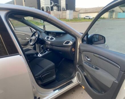 Рено Сценик 2009 в Чернигове на Automoto.ua Серый Рено Сценик, объемом двигателя 1.5 л и пробегом 240 тыс. км за 6300 $, фото 8 на Automoto.ua