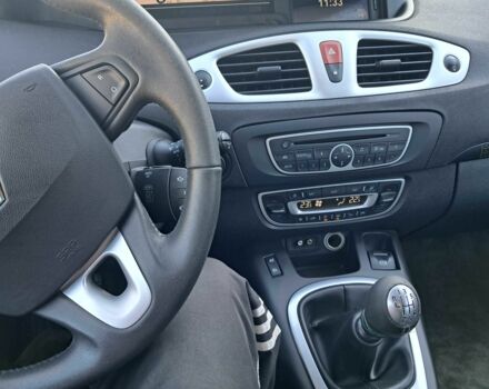 Серый Рено Сценик, объемом двигателя 0 л и пробегом 220 тыс. км за 6500 $, фото 8 на Automoto.ua