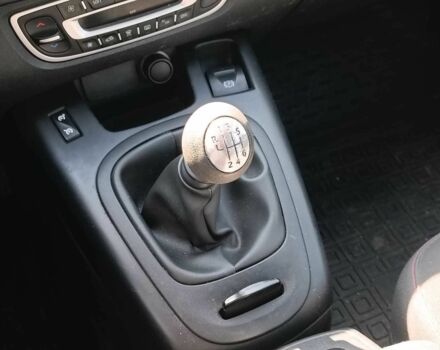 Сірий Рено Сценік, об'ємом двигуна 1.5 л та пробігом 330 тис. км за 6990 $, фото 8 на Automoto.ua