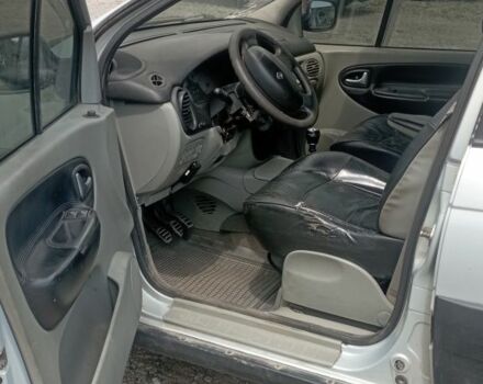 Серый Рено Сценик, объемом двигателя 2 л и пробегом 299 тыс. км за 1900 $, фото 6 на Automoto.ua