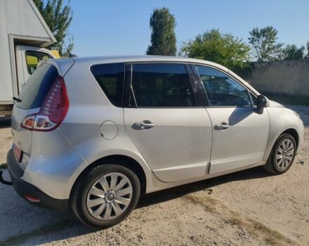 Сірий Рено Сценік, об'ємом двигуна 2 л та пробігом 226 тис. км за 6700 $, фото 3 на Automoto.ua