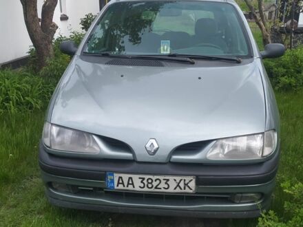 Рено Сценик 1998 в Городище на Automoto.ua Серый Рено Сценик, объемом двигателя 1.6 л и пробегом 367 тыс. км за 2000 $, фото 1 на Automoto.ua