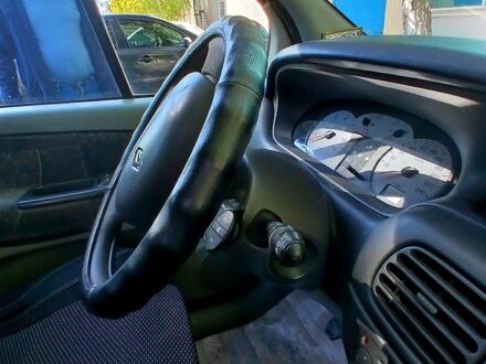 Рено Сценик 2000 в Полтаве на Automoto.ua Серый Рено Сценик, объемом двигателя 2 л и пробегом 230 тыс. км за 3600 $, фото 1 на Automoto.ua