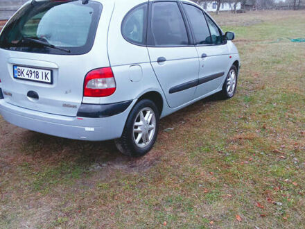 Рено Сценик 2000 в Сарнах на Automoto.ua Серый Рено Сценик, объемом двигателя 1.9 л и пробегом 344 тыс. км за 3100 $, фото 1 на Automoto.ua