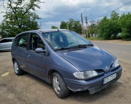 Серый Рено Сценик, объемом двигателя 2 л и пробегом 250 тыс. км за 1117 $, фото 1 на Automoto.ua