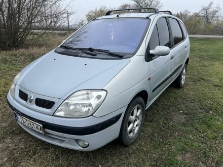 Серый Рено Сценик, объемом двигателя 0 л и пробегом 290 тыс. км за 1600 $, фото 1 на Automoto.ua