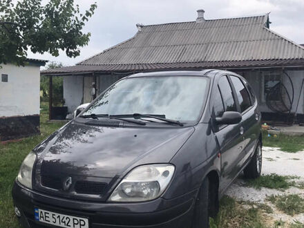 Рено Сценік 2001 у Дніпро (Дніпропетровську) на Automoto.ua Сірий Рено Сценік, об'ємом двигуна 1.99 л та пробігом 340 тис. км за 3400 $, фото 1 на Automoto.ua