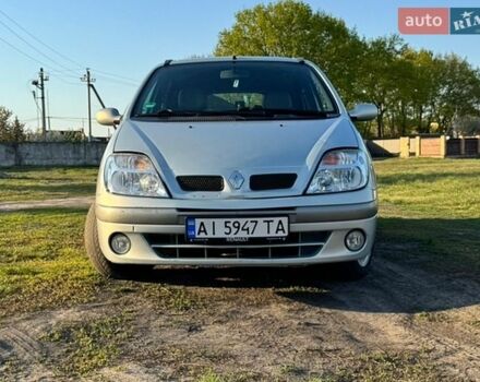 Серый Рено Сценик, объемом двигателя 1.6 л и пробегом 183 тыс. км за 3300 $, фото 1 на Automoto.ua