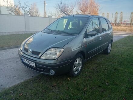 Серый Рено Сценик, объемом двигателя 2 л и пробегом 280 тыс. км за 3800 $, фото 1 на Automoto.ua