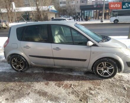 Серый Рено Сценик, объемом двигателя 1.87 л и пробегом 400 тыс. км за 3100 $, фото 1 на Automoto.ua