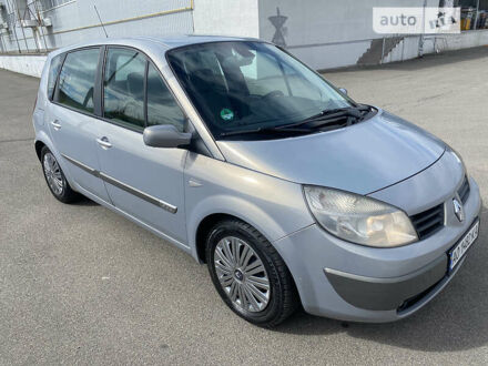 Рено Сценик 2003 в Мукачеве на Automoto.ua Серый Рено Сценик, объемом двигателя 1.9 л и пробегом 285 тыс. км за 4200 $, фото 1 на Automoto.ua
