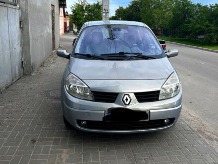 Рено Сценік 2003 у Кропивницькому (Кіровограді) на Automoto.ua Сірий Рено Сценік, об'ємом двигуна 1.9 л та пробігом 252 тис. км за 4500 $, фото 1 на Automoto.ua