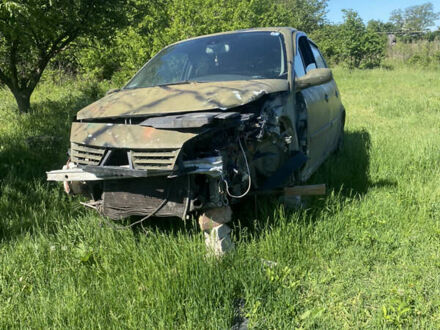 Рено Сценик 2004 в Запорожье на Automoto.ua Серый Рено Сценик, объемом двигателя 1.9 л и пробегом 217 тыс. км за 1500 $, фото 1 на Automoto.ua