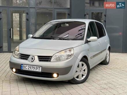 Рено Сценік 2004 у Львові на Automoto.ua Сірий Рено Сценік, об'ємом двигуна 1.6 л та пробігом 196 тис. км за 4699 $, фото 1 на Automoto.ua