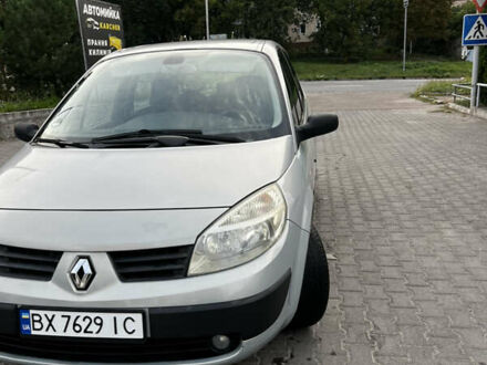 Рено Сценик 2004 в Каменце-Подольском на Automoto.ua Серый Рено Сценик, объемом двигателя 1.6 л и пробегом 208 тыс. км за 4600 $, фото 1 на Automoto.ua