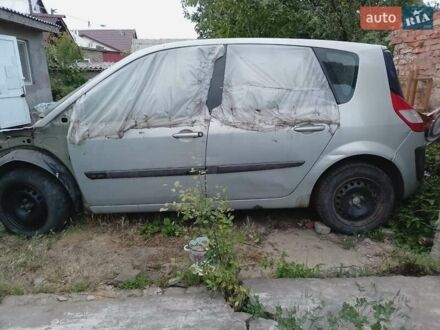 Рено Сценик 2004 в Краматорске на Automoto.ua Серый Рено Сценик, объемом двигателя 1.6 л и пробегом 219 тыс. км за 1000 $, фото 1 на Automoto.ua