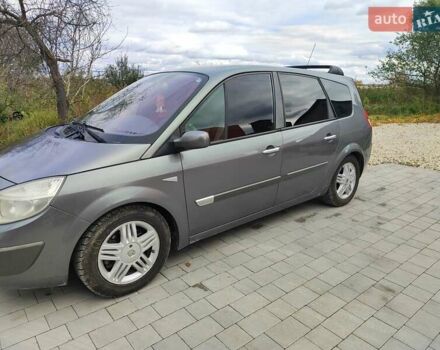 Серый Рено Сценик, объемом двигателя 1.6 л и пробегом 217 тыс. км за 4400 $, фото 1 на Automoto.ua