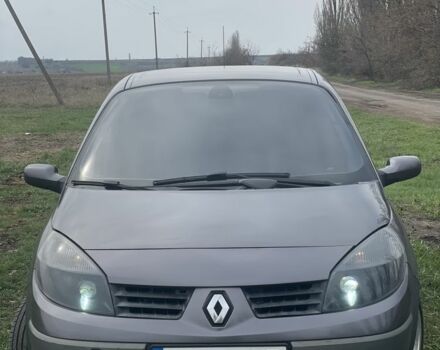 Серый Рено Сценик, объемом двигателя 2 л и пробегом 95 тыс. км за 3100 $, фото 1 на Automoto.ua