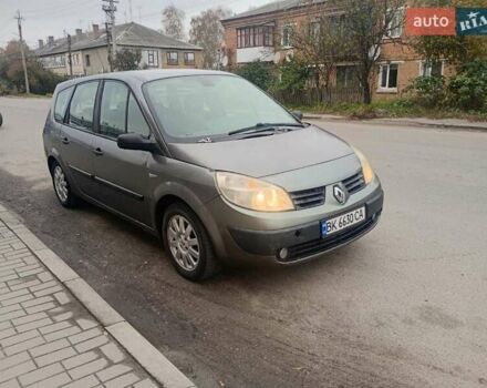 Сірий Рено Сценік, об'ємом двигуна 1.5 л та пробігом 380 тис. км за 3650 $, фото 1 на Automoto.ua