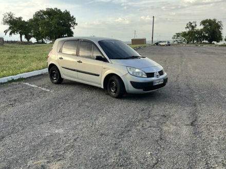 Сірий Рено Сценік, об'ємом двигуна 1.5 л та пробігом 300 тис. км за 4000 $, фото 1 на Automoto.ua