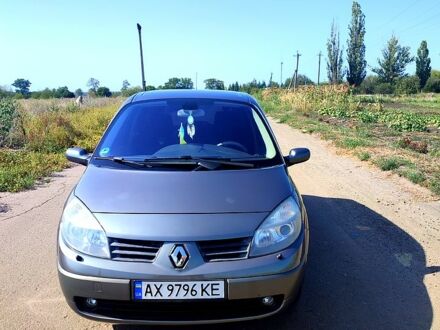 Сірий Рено Сценік, об'ємом двигуна 1.6 л та пробігом 152 тис. км за 6800 $, фото 1 на Automoto.ua