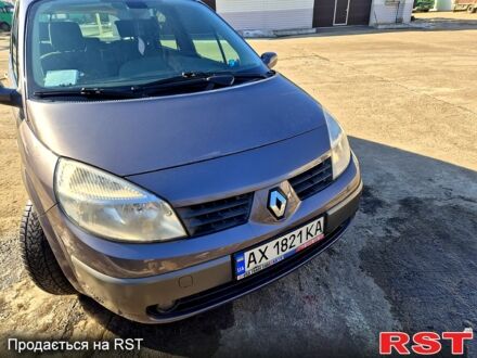 Серый Рено Сценик, объемом двигателя 2 л и пробегом 305 тыс. км за 5200 $, фото 1 на Automoto.ua